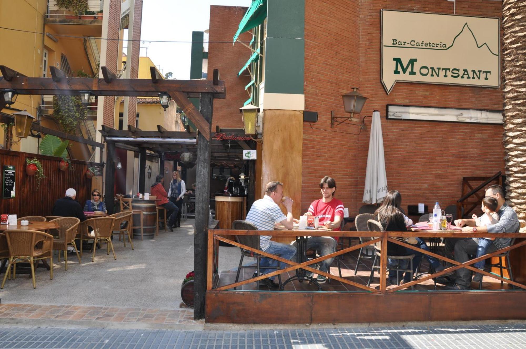 Casa de hóspedes Montsant 2*