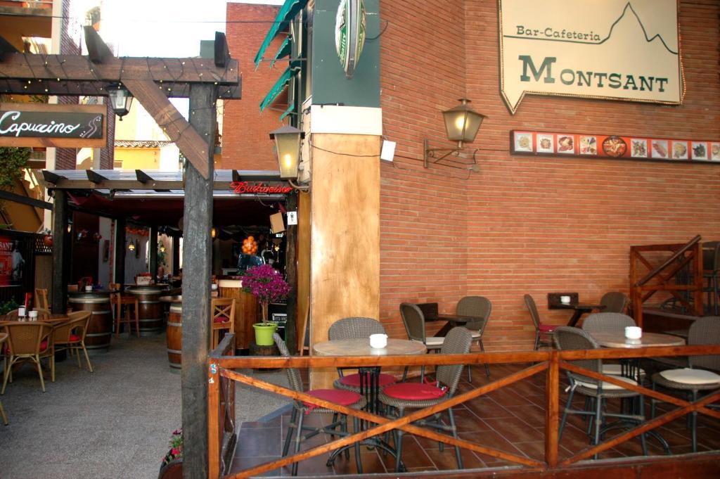 Casa de hóspedes Montsant 2*